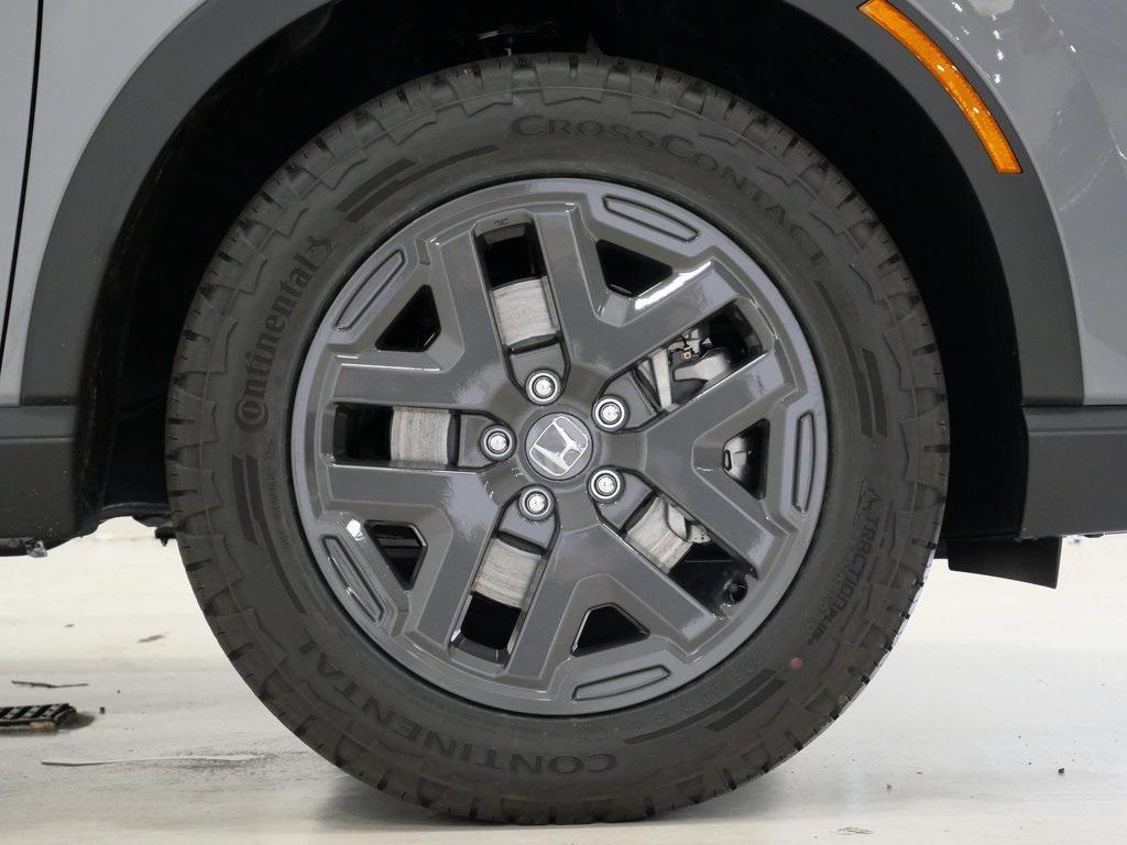 new 2026 Honda CR-V Hybrid car, priced at $38,608