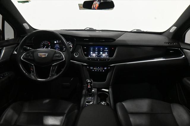 used 2021 Cadillac XT5 car, priced at $28,300