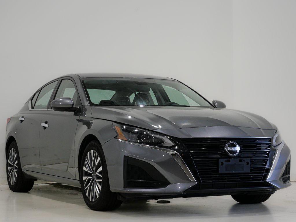 used 2023 Nissan Altima car, priced at $18,300