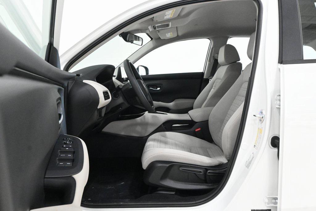 new 2025 Honda HR-V car, priced at $27,599
