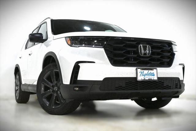 new 2025 Honda Pilot car, priced at $42,134