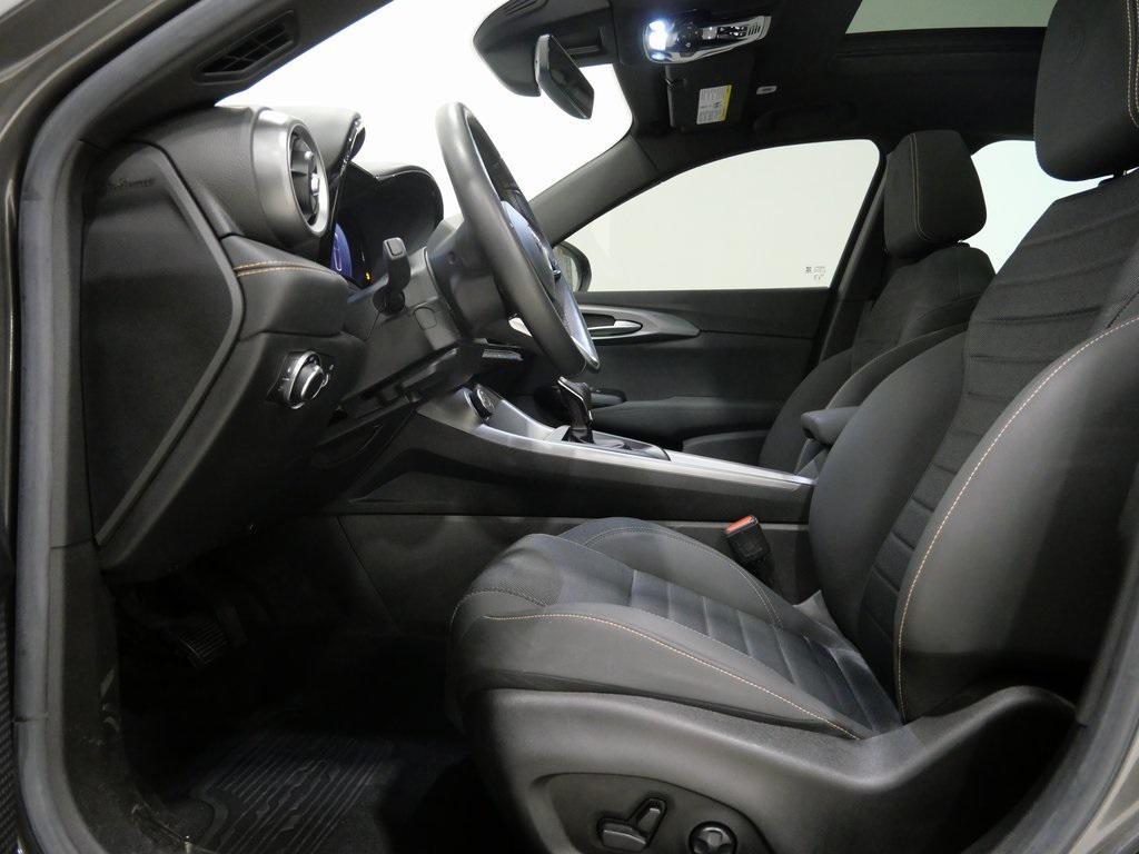 used 2024 Alfa Romeo Tonale car, priced at $22,900