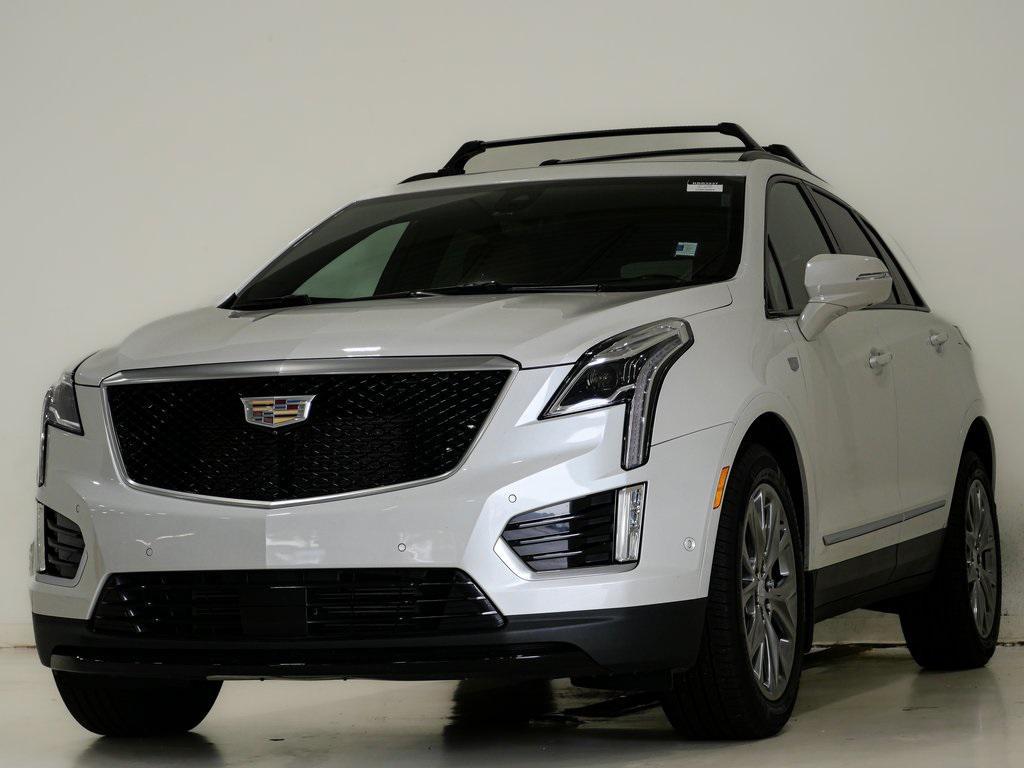 used 2021 Cadillac XT5 car, priced at $31,900
