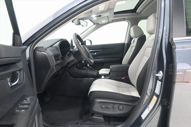 new 2025 Honda CR-V car, priced at $33,654