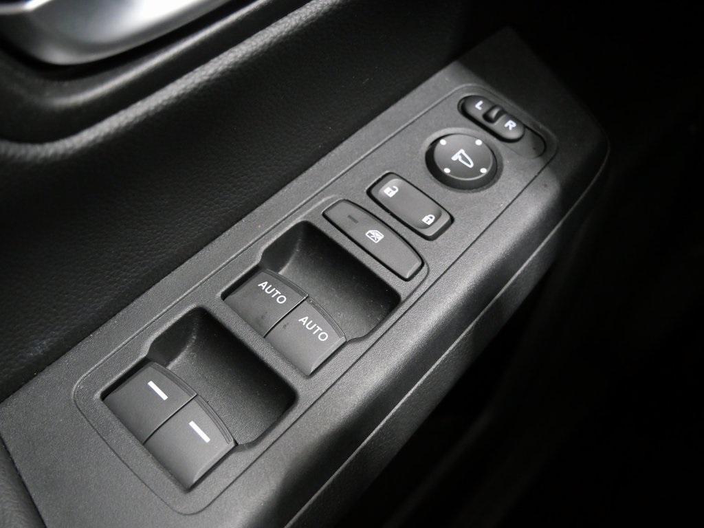 used 2024 Honda CR-V Hybrid car, priced at $32,000
