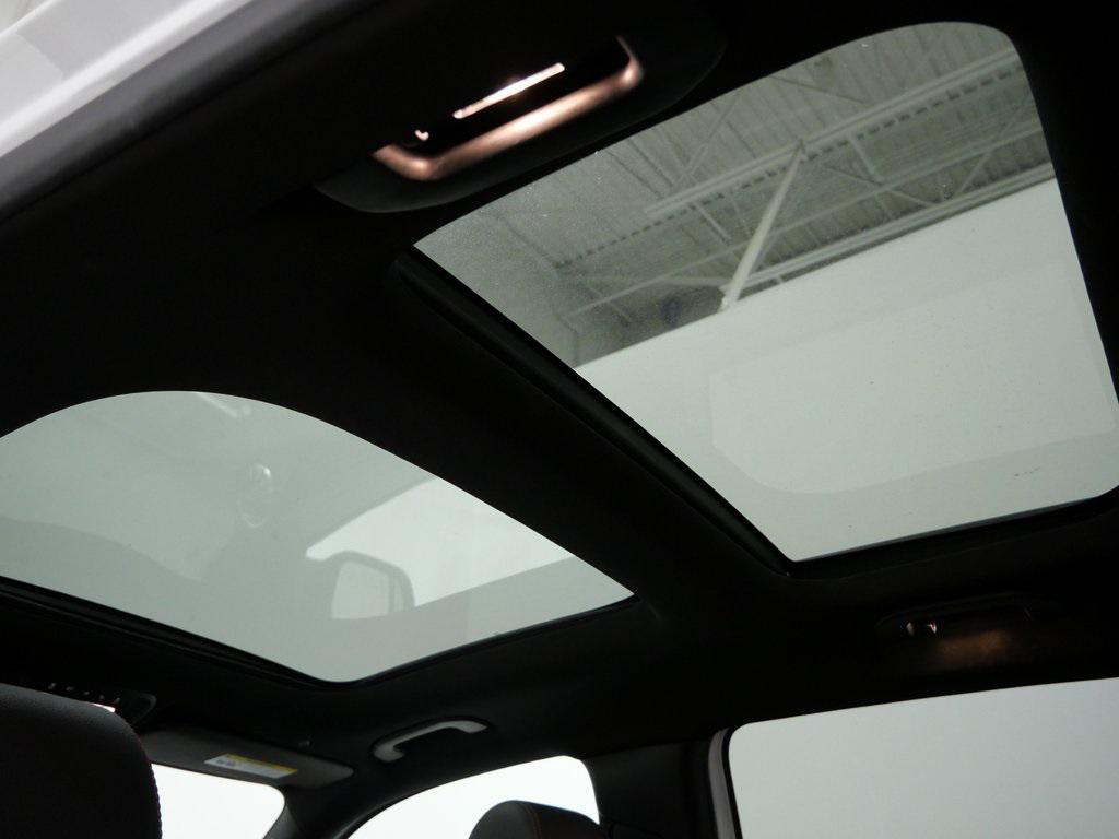 used 2023 Mercedes-Benz GLB 250 car, priced at $27,000