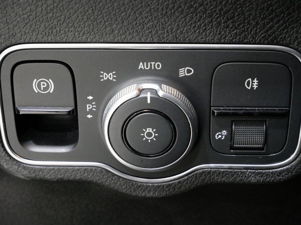 used 2023 Mercedes-Benz GLB 250 car, priced at $27,000