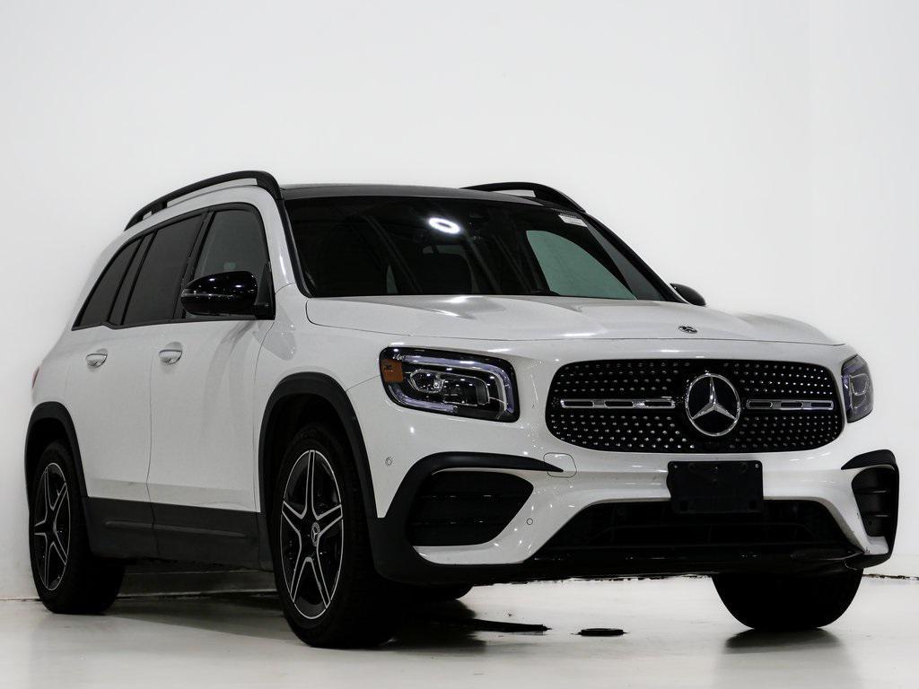 used 2023 Mercedes-Benz GLB 250 car, priced at $27,000