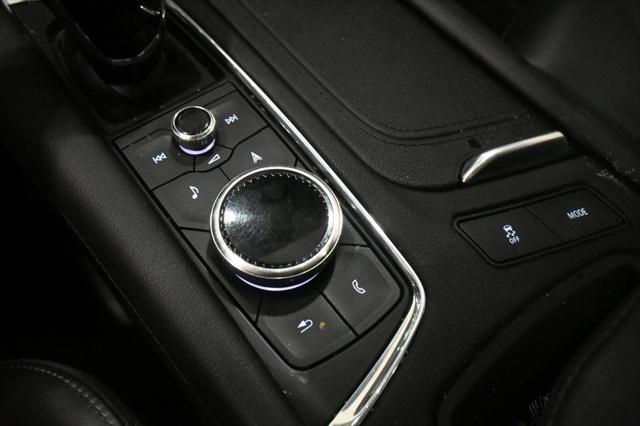 used 2023 Cadillac XT6 car, priced at $33,000