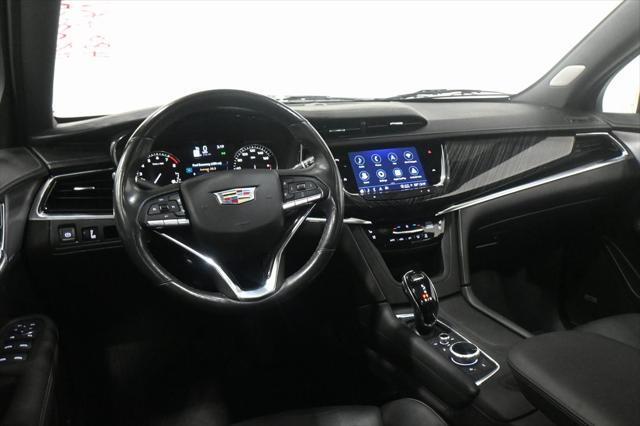 used 2023 Cadillac XT6 car, priced at $33,000