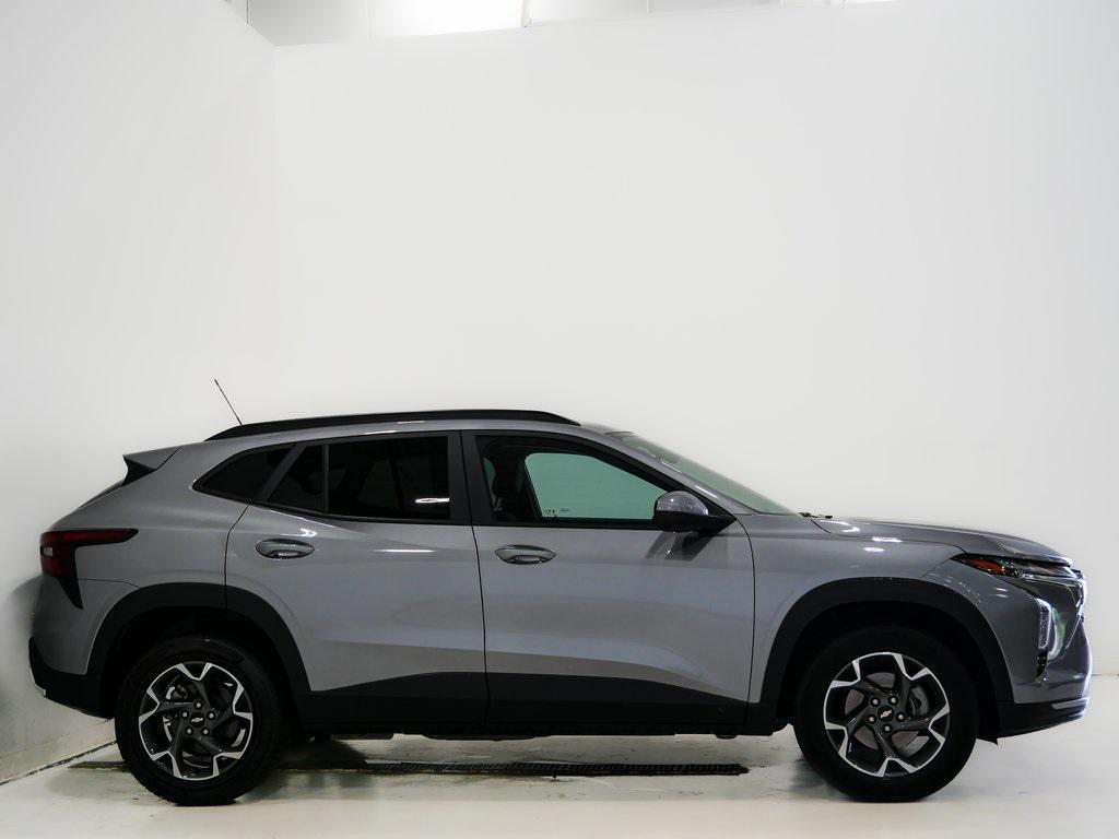 used 2024 Chevrolet Trax car, priced at $22,500