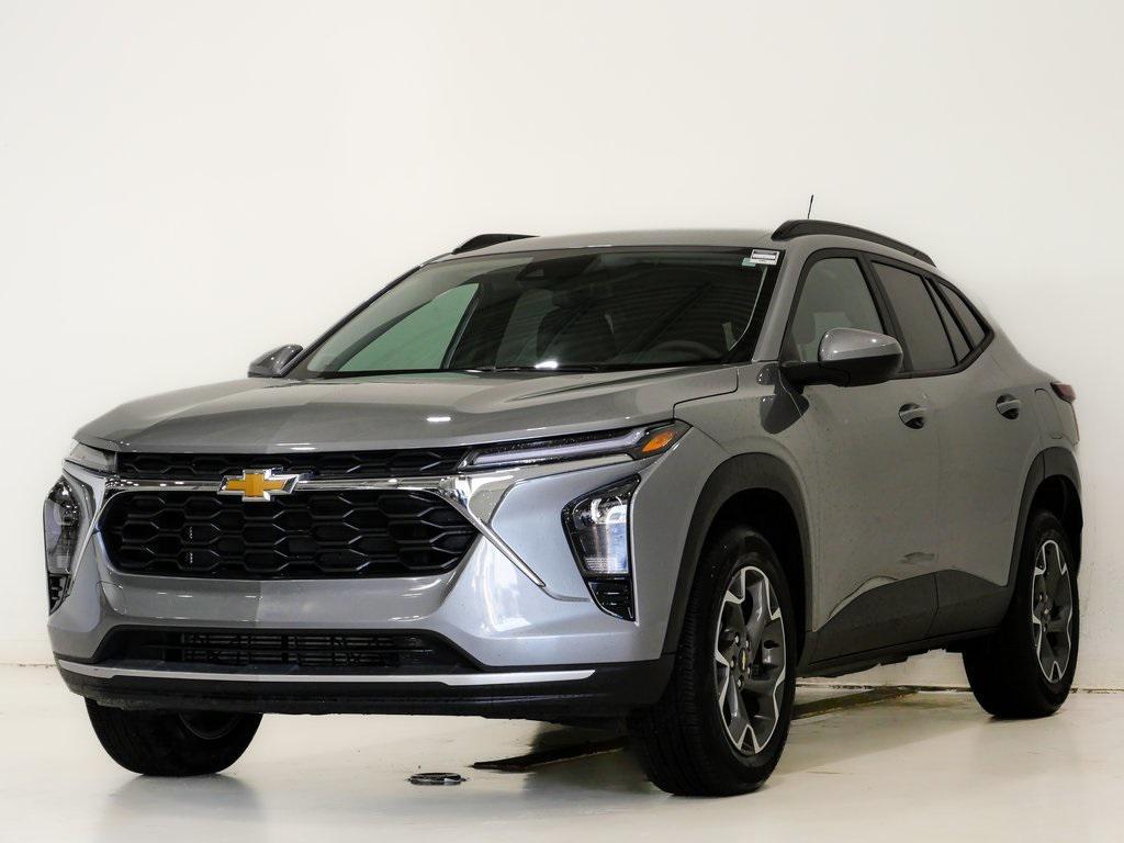 used 2024 Chevrolet Trax car, priced at $22,500