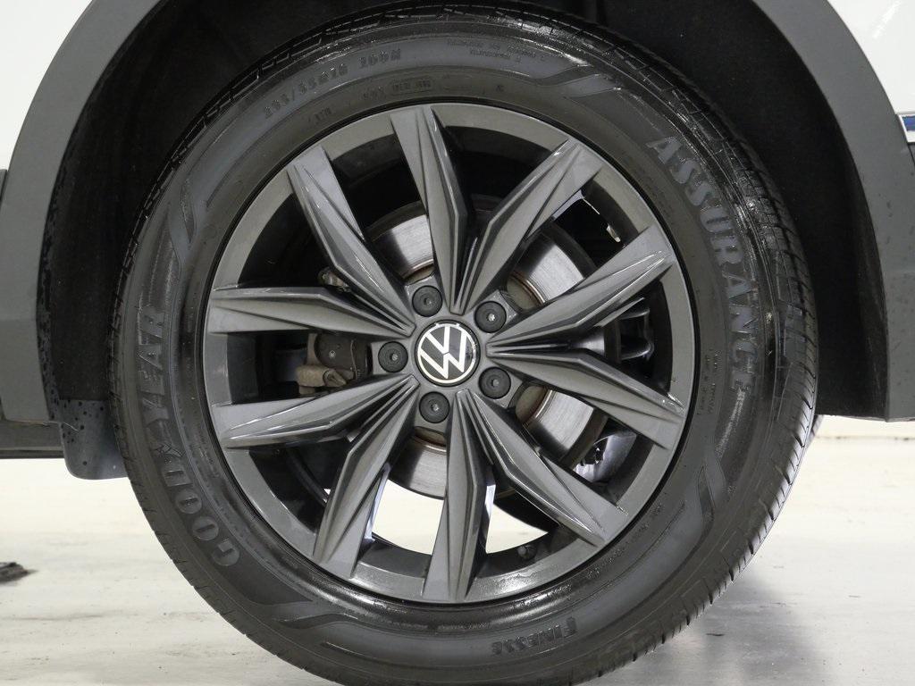 used 2024 Volkswagen Tiguan car, priced at $24,800
