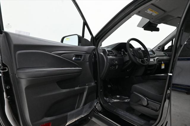 new 2025 Honda Ridgeline car, priced at $37,213