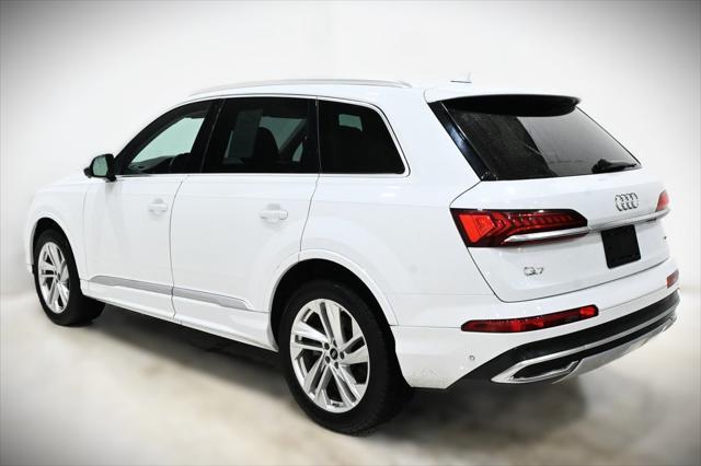 used 2022 Audi Q7 car, priced at $31,800