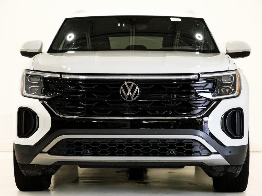 used 2024 Volkswagen Atlas Cross Sport car, priced at $29,400