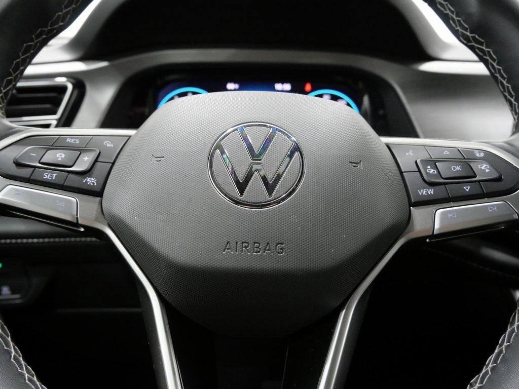 used 2024 Volkswagen Atlas Cross Sport car, priced at $29,400