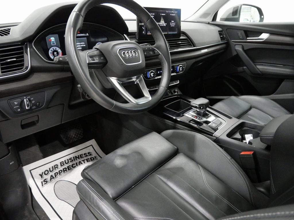 used 2024 Audi Q5 car, priced at $30,500