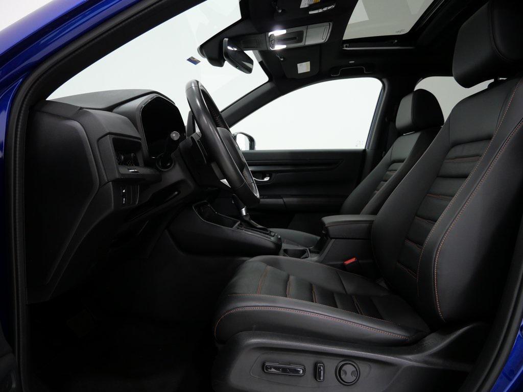 used 2024 Honda CR-V Hybrid car, priced at $34,000