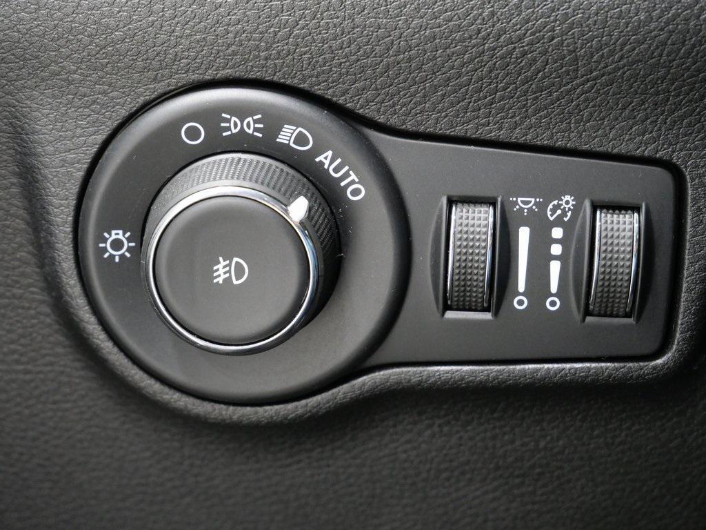 used 2022 Jeep Compass car, priced at $22,300