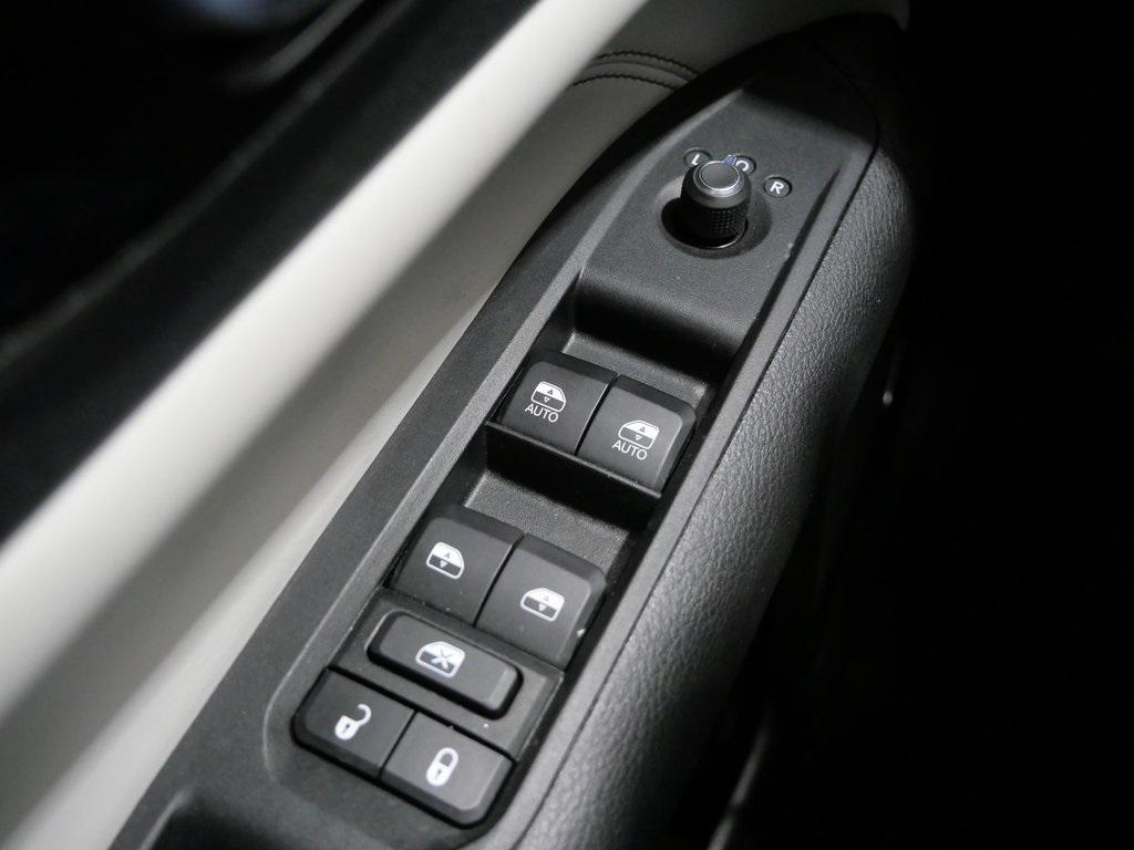 used 2022 Jeep Compass car, priced at $22,300