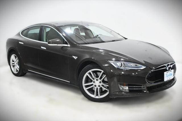 used 2013 Tesla Model S car, priced at $14,000