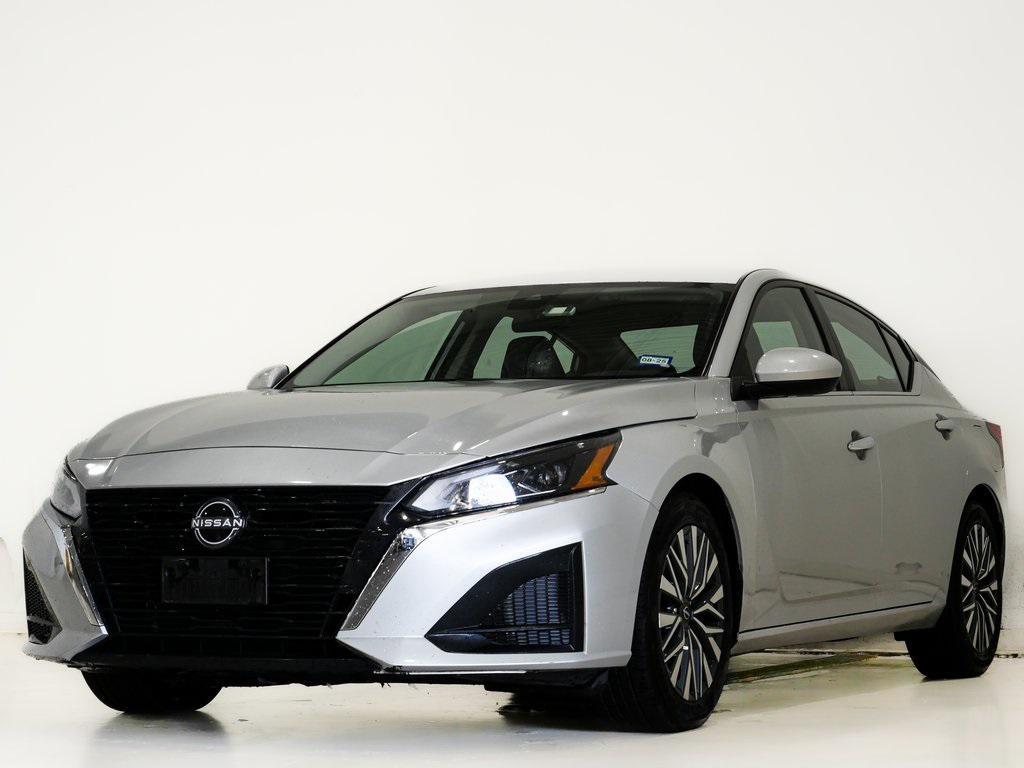 used 2023 Nissan Altima car, priced at $19,200
