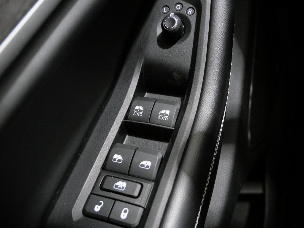 used 2021 Jeep Grand Cherokee L car, priced at $27,500