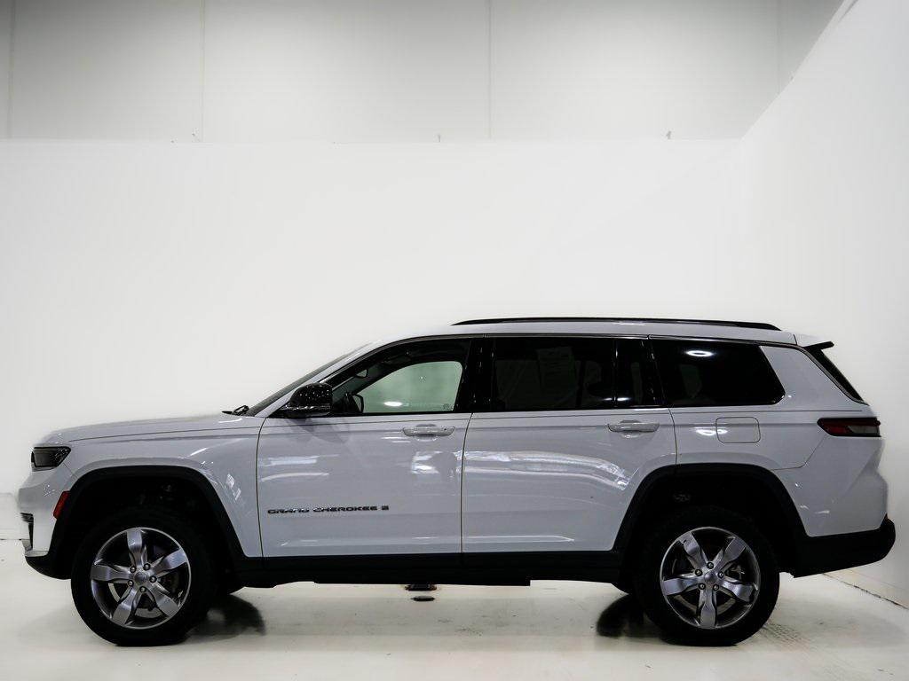 used 2021 Jeep Grand Cherokee L car, priced at $27,500
