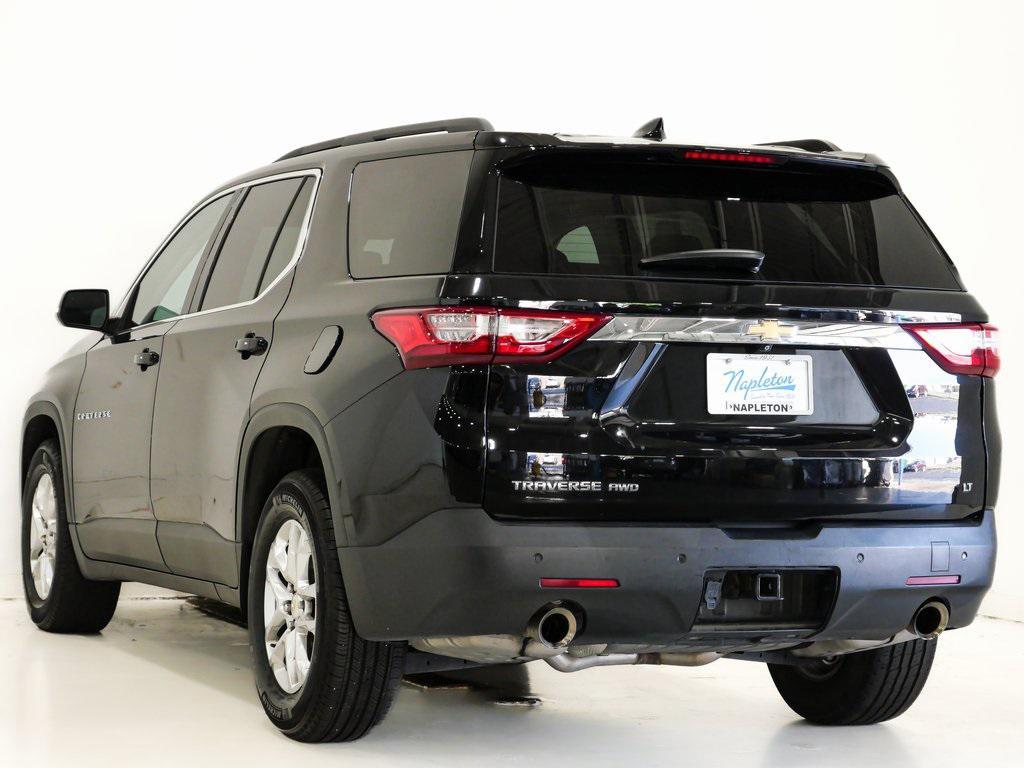 used 2021 Chevrolet Traverse car, priced at $18,000