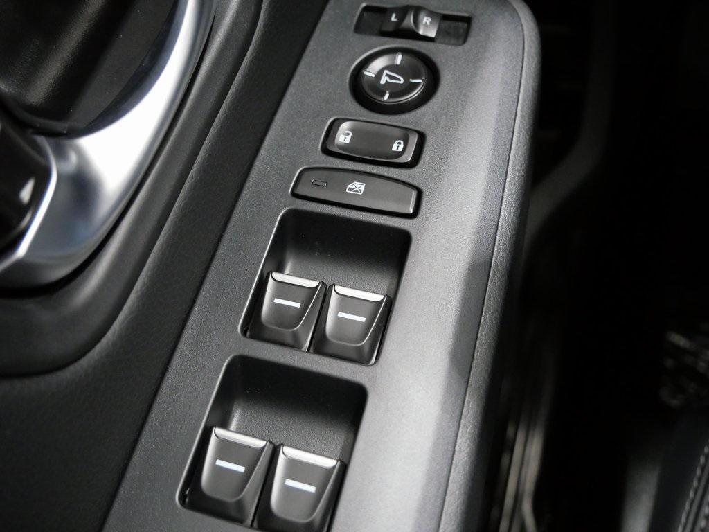 new 2025 Honda Pilot car, priced at $47,658