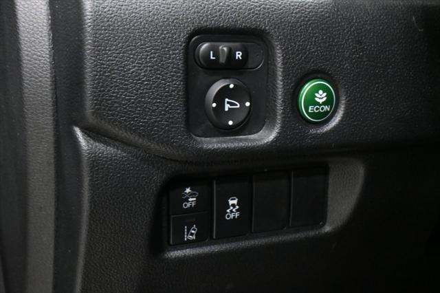 used 2022 Honda Pilot car, priced at $31,000