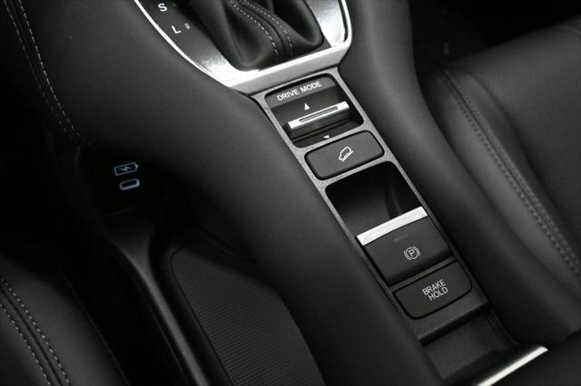 new 2025 Honda HR-V car, priced at $30,938