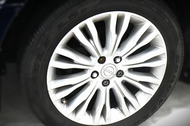 used 2013 Chrysler 200 car, priced at $5,000