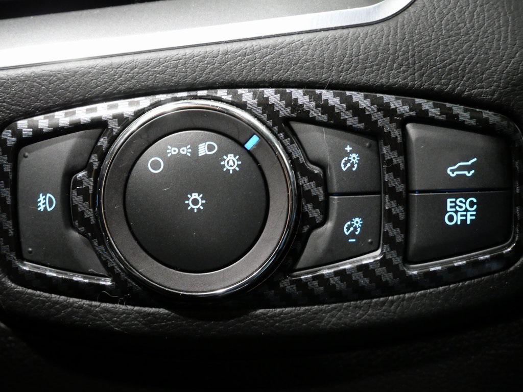 used 2019 Ford Edge car, priced at $18,500