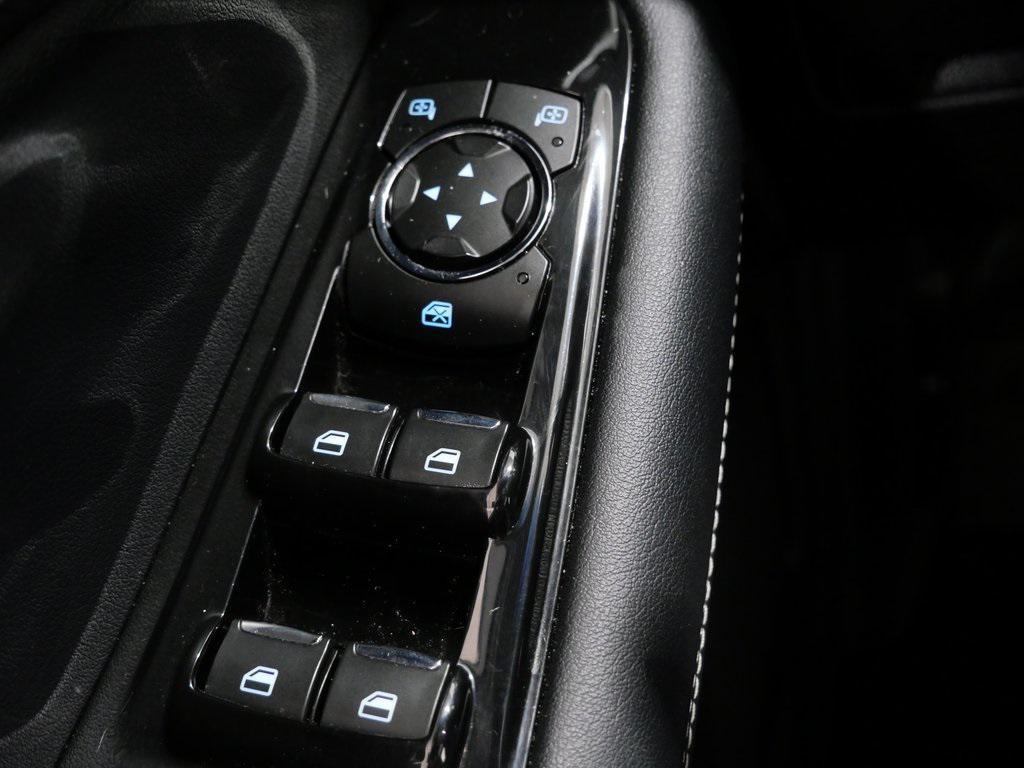 used 2019 Ford Edge car, priced at $18,500