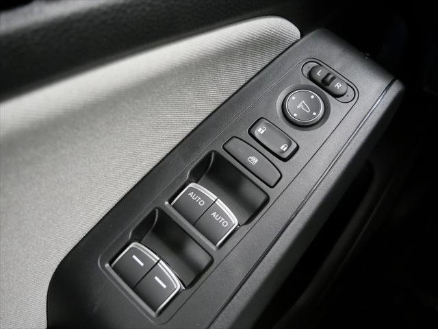 new 2025 Honda Civic Hybrid car, priced at $29,173