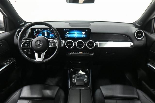 used 2021 Mercedes-Benz GLB 250 car, priced at $28,000