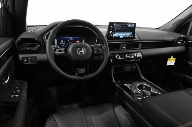 new 2025 Honda Pilot car, priced at $59,080