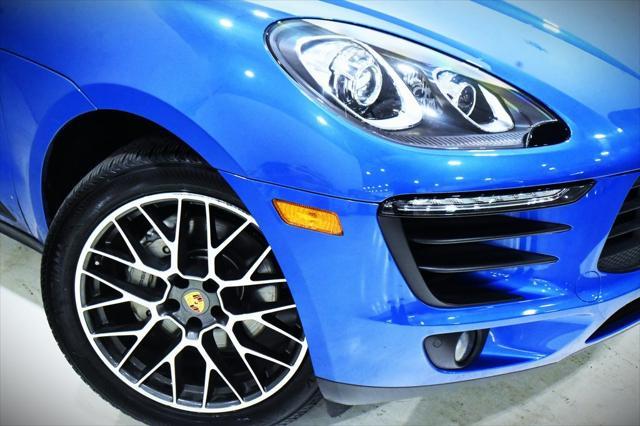 used 2018 Porsche Macan car, priced at $31,800