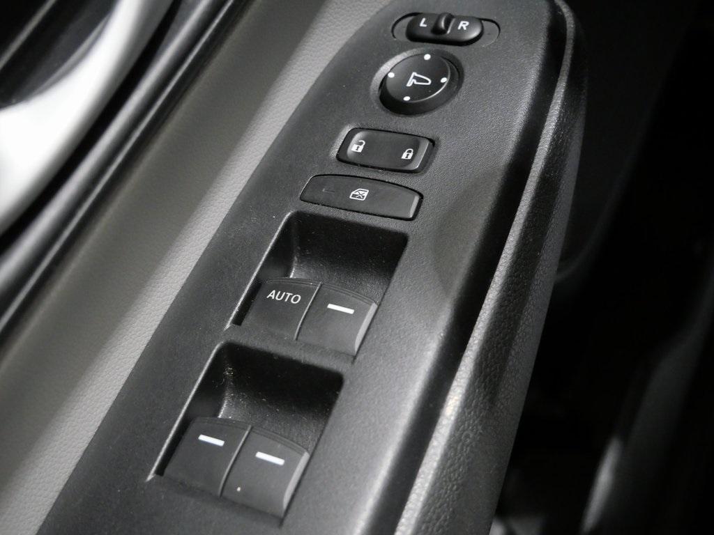 used 2021 Honda CR-V car, priced at $22,800
