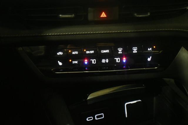 used 2023 Buick Envision car, priced at $23,800