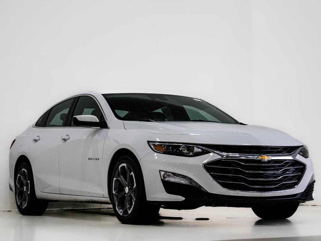 used 2024 Chevrolet Malibu car, priced at $17,900