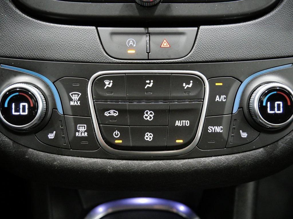 used 2024 Chevrolet Malibu car, priced at $17,900