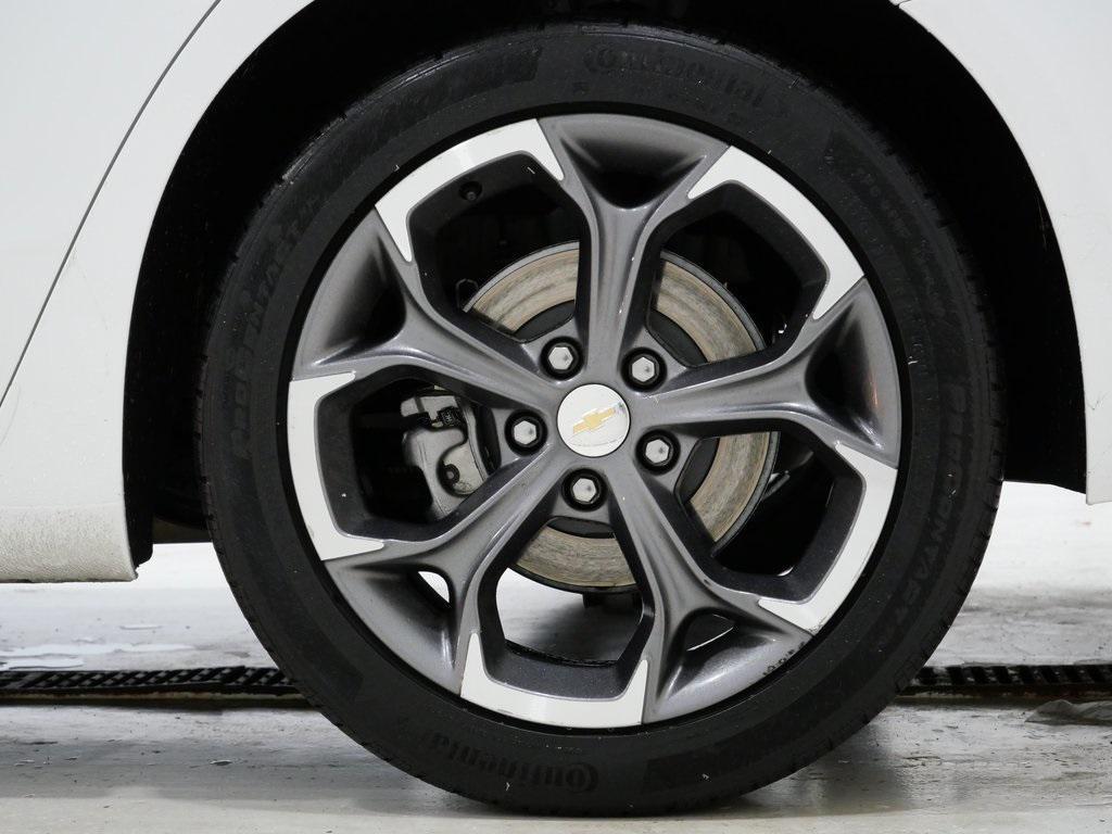 used 2024 Chevrolet Malibu car, priced at $17,900