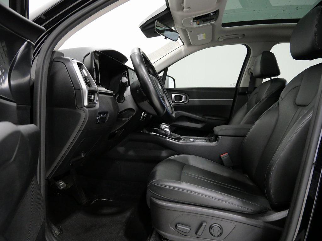 used 2021 Kia Sorento car, priced at $23,800