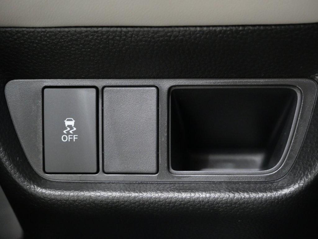 new 2026 Honda HR-V car, priced at $28,421