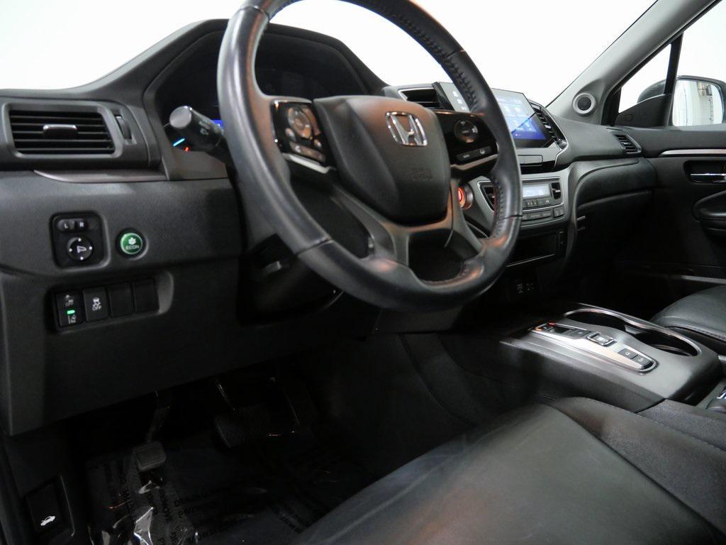 used 2022 Honda Pilot car, priced at $26,800