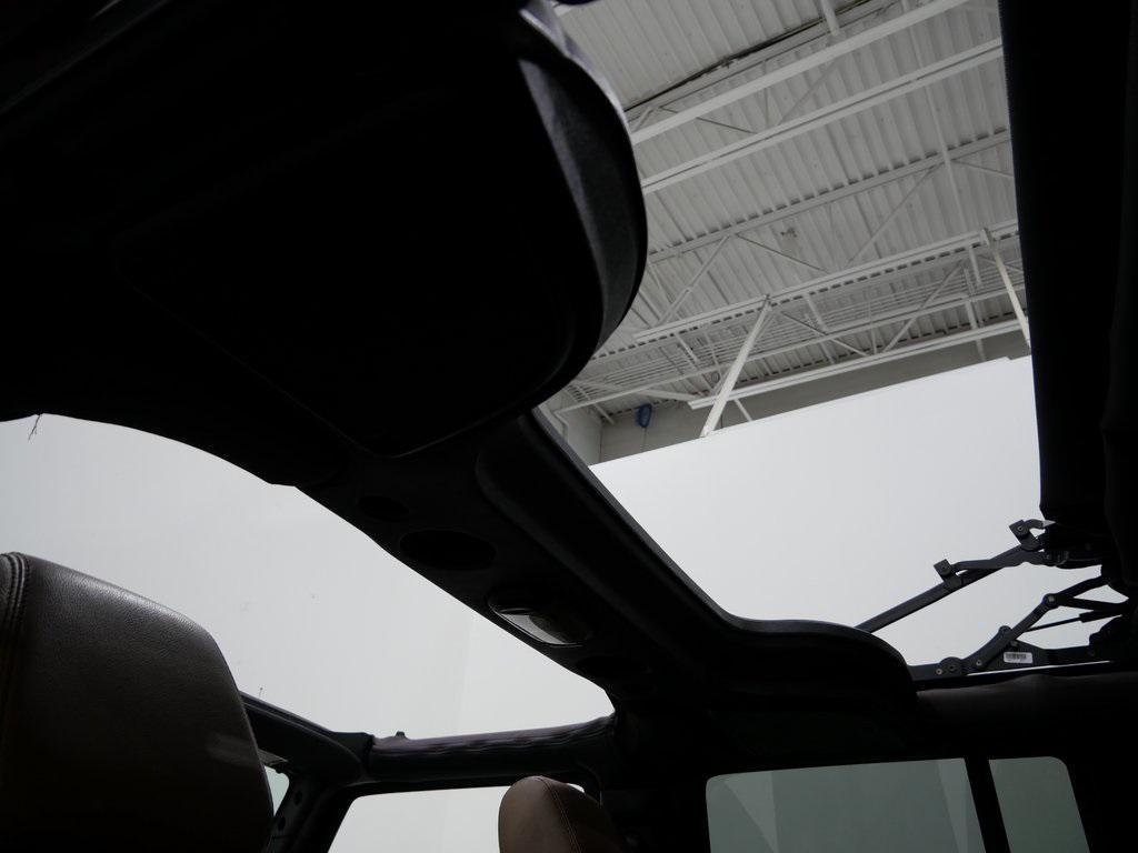 used 2015 Jeep Wrangler Unlimited car, priced at $19,500