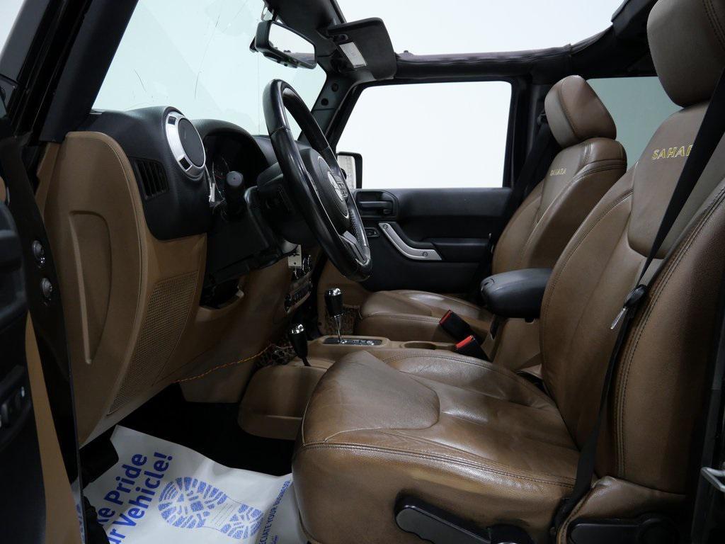 used 2015 Jeep Wrangler Unlimited car, priced at $19,500